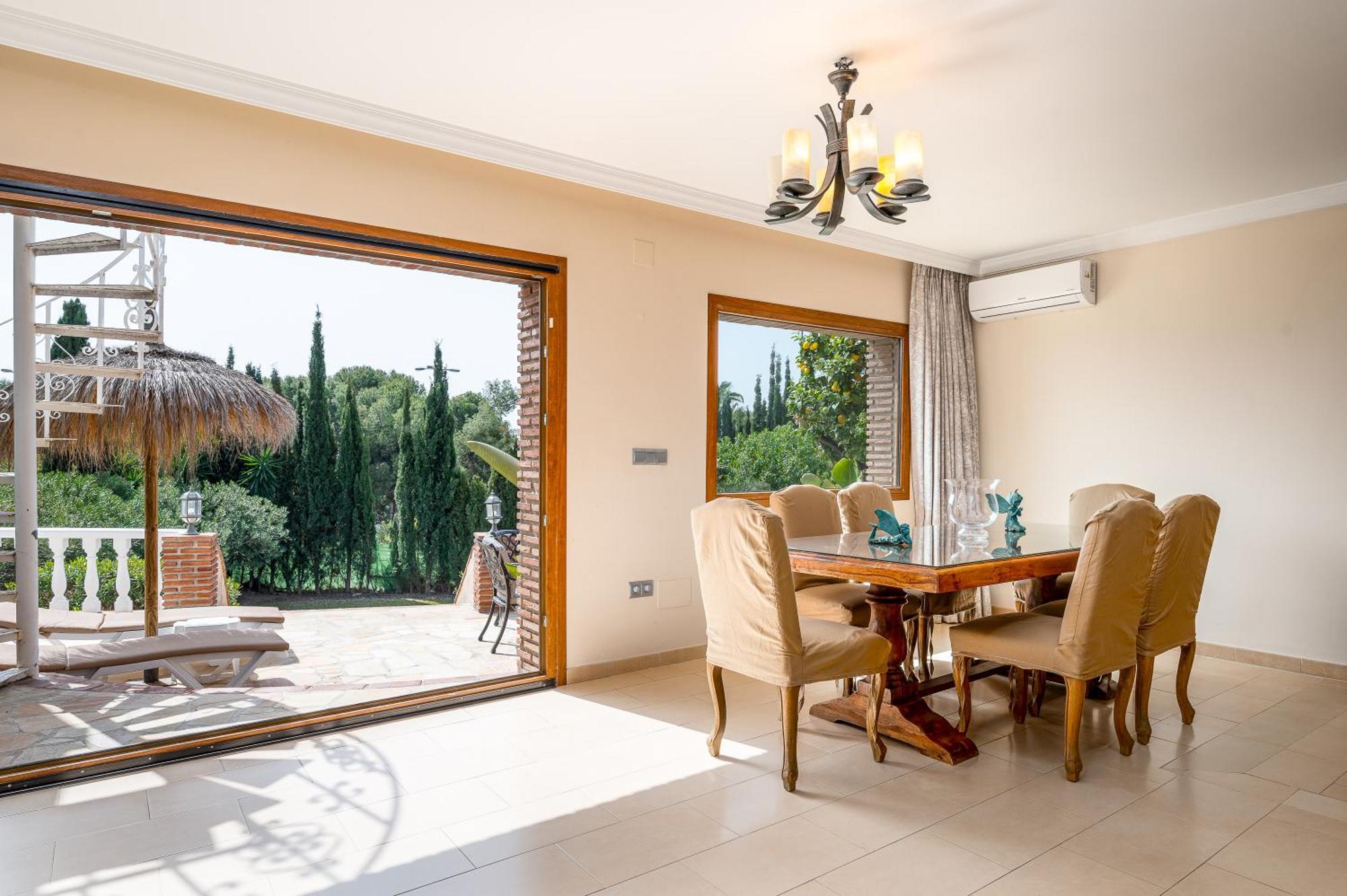 Villa Mariposa Нерха Екстериор снимка